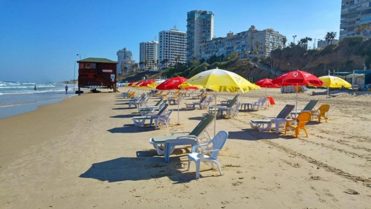 Spat Beach Bat Jam Exteriér fotografie